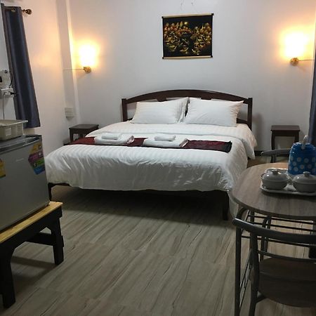 T&N Home Ayutthaya Экстерьер фото