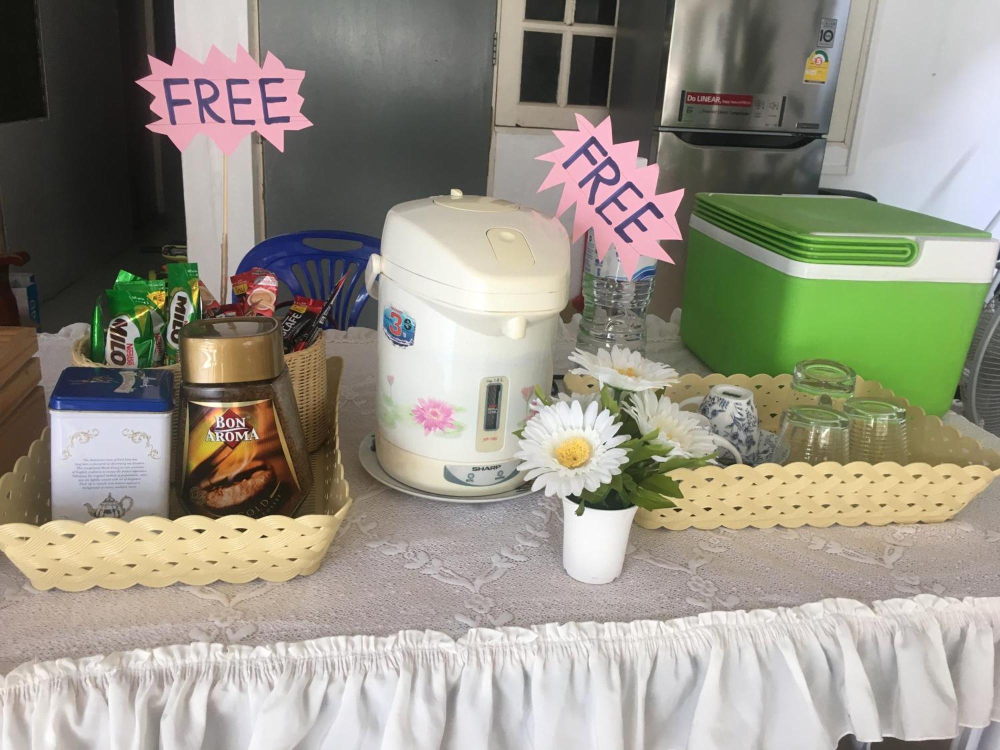 T&N Home Ayutthaya Экстерьер фото
