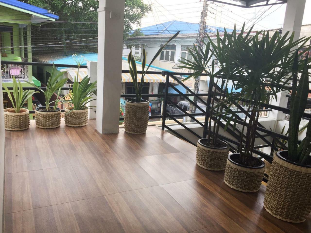 T&N Home Ayutthaya Экстерьер фото